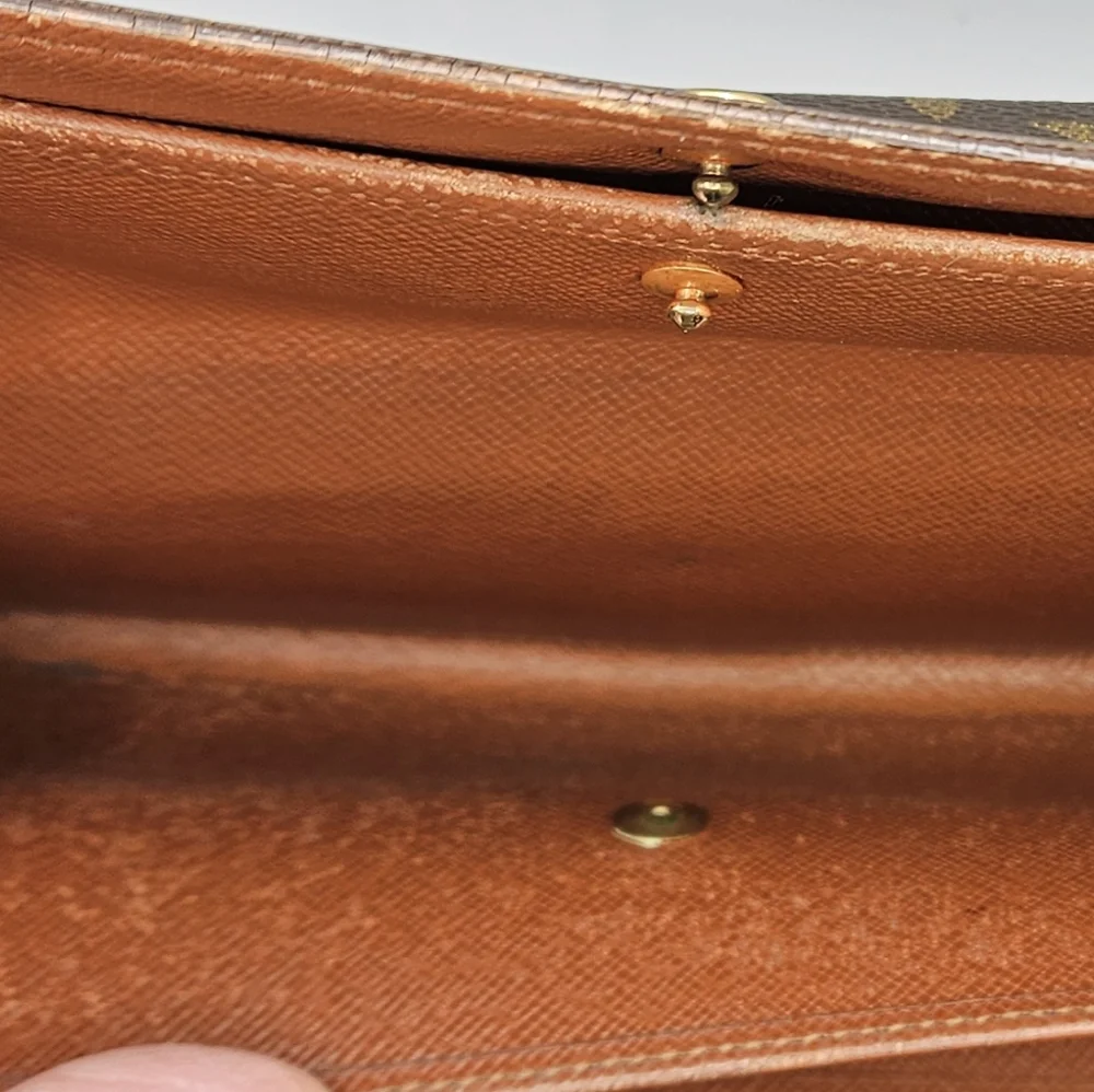 Louis Vuitton Monogram Sarah Wallet